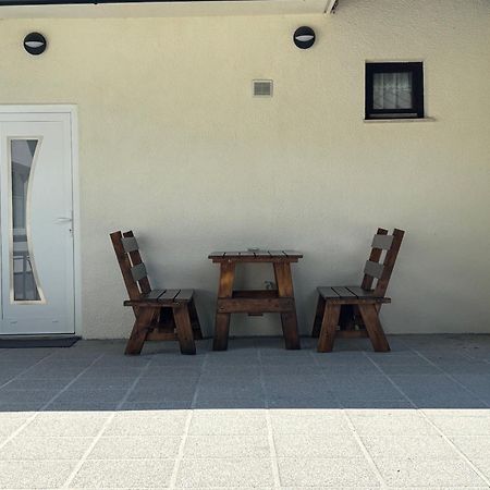 Jack'S Apartments Блед Екстериор снимка